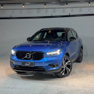 Volvo - XC 40 T-5 R-DESIGN 2.0 252cv AWD