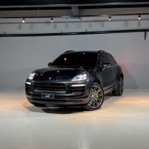 Porsche - Macan 2.0 Turbo